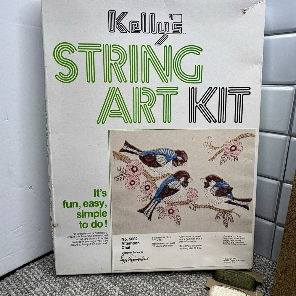 String Art Kit 1980 VTG Afternoon Chat Bird‎ Floral Complete New Open Box Craft